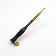 Load image into Gallery viewer, Oblique Calligraphy Pen Holder (H258)